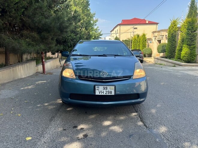 Toyota Prius-1