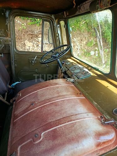 GAZ 66-6