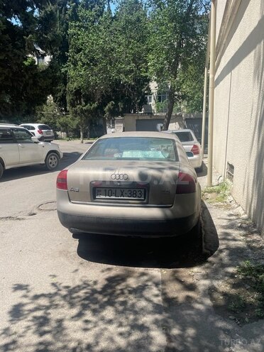 Audi A6-3