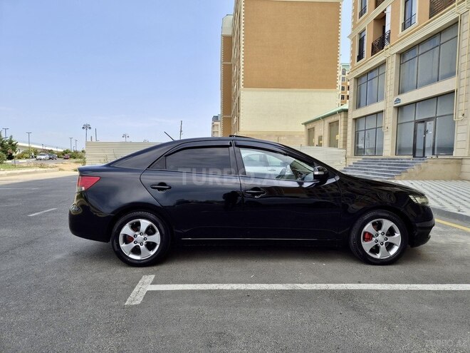 Kia Cerato-7