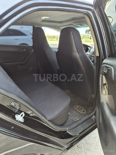 Kia Cerato-12
