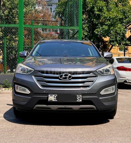 Hyundai Santa Fe-1