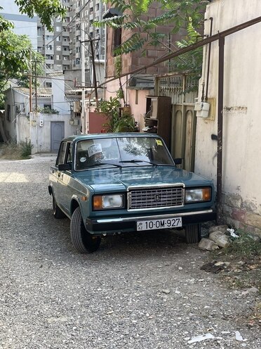 LADA (VAZ) 2107-1