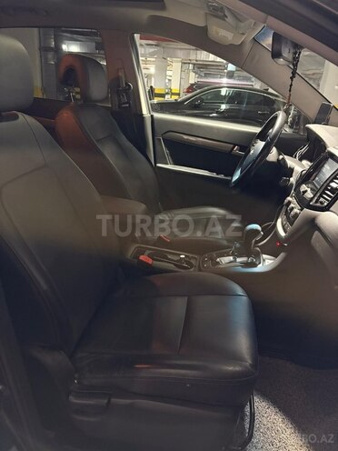 Chevrolet Captiva-11