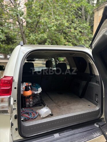 Toyota Land Cruiser Prado-2