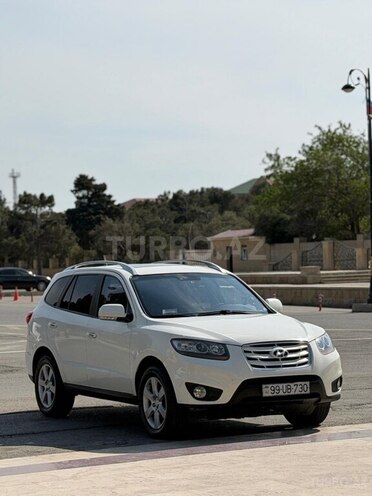 Hyundai Santa Fe-5