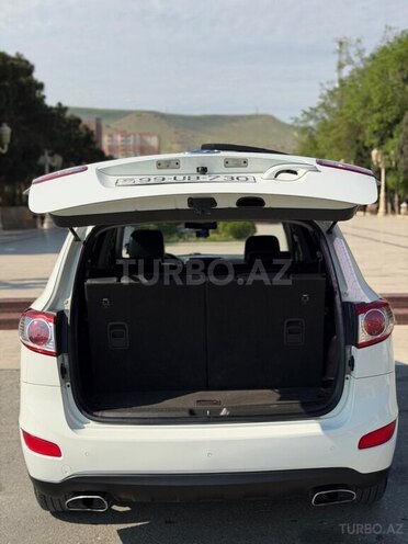 Hyundai Santa Fe-17