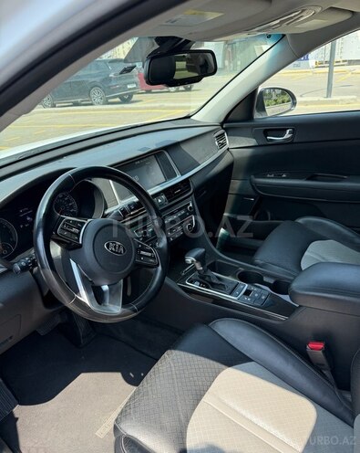 Kia Optima-10