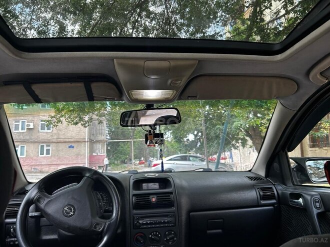 Opel Astra-2