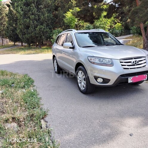 Hyundai Santa Fe-2