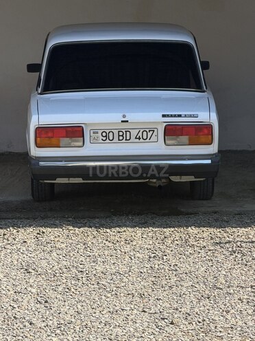 LADA (VAZ) 2107-5