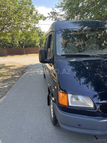 Ford Transit-19