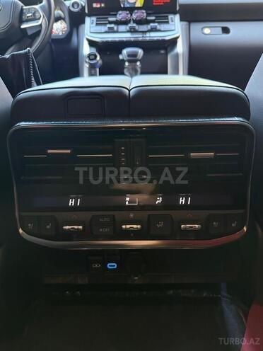 Toyota Land Cruiser-18