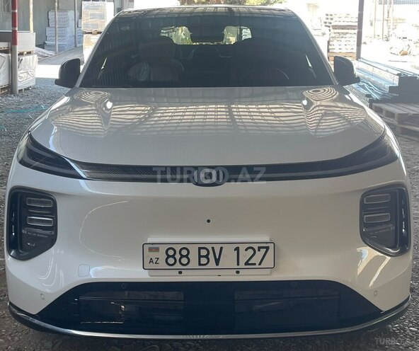 Changan Qiyuan Q07-1