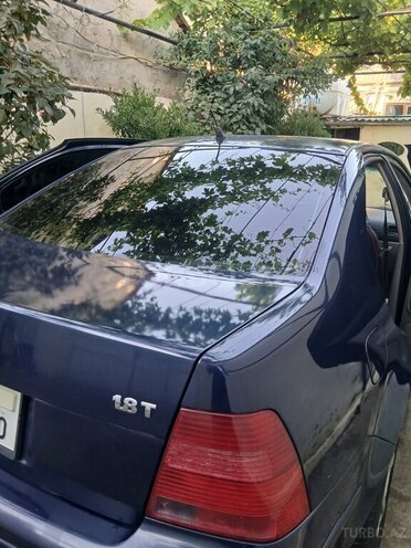 Volkswagen Jetta-3