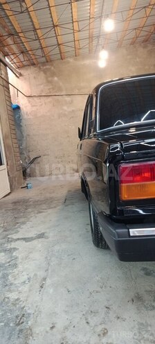 LADA (VAZ) 2107-2