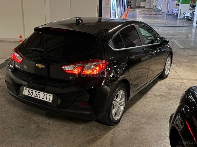 Chevrolet Cruze-6