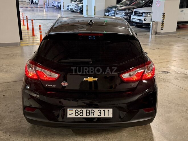 Chevrolet Cruze-9