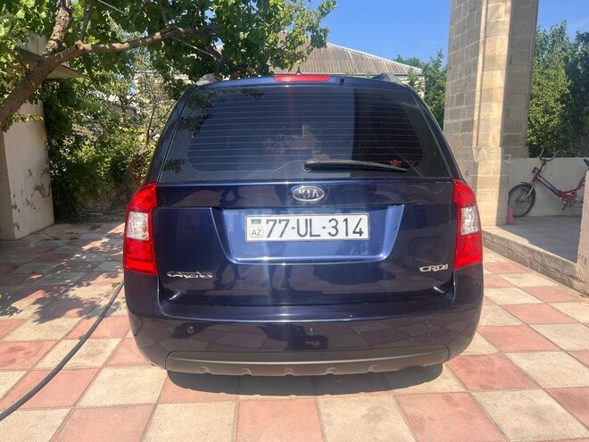 Kia Carens-5