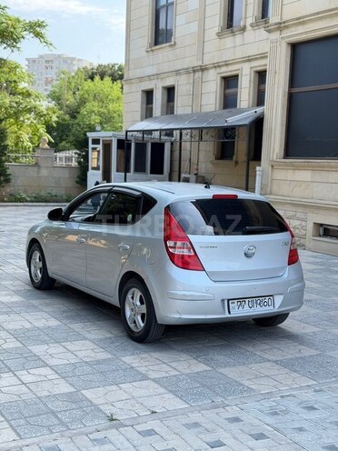 Hyundai i30-10