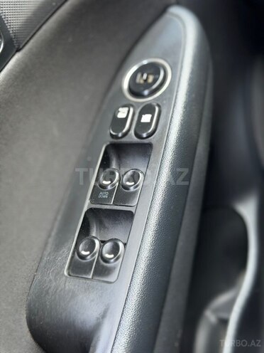 Hyundai i30-8