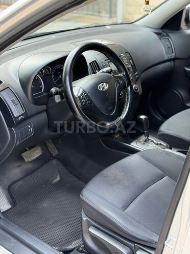 Hyundai i30-4