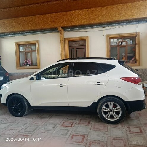 Hyundai Tucson-2