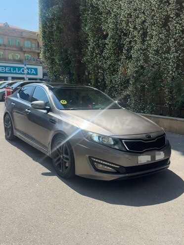 Kia Optima-2