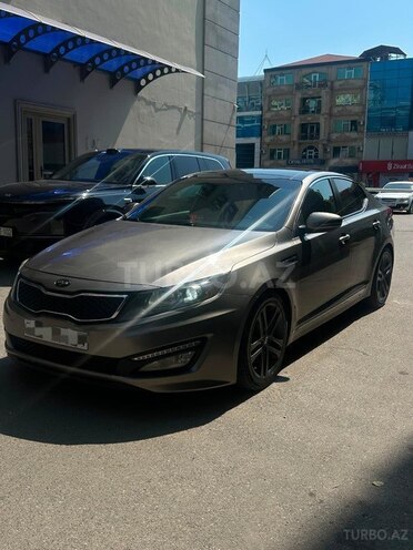 Kia Optima-3