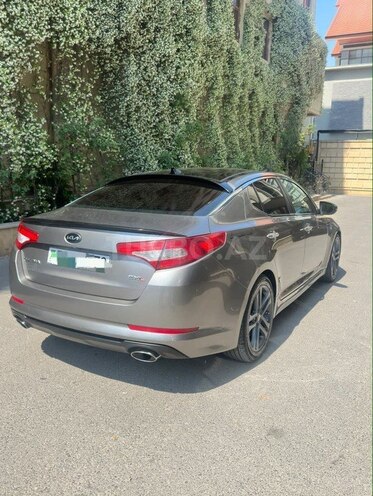 Kia Optima-10