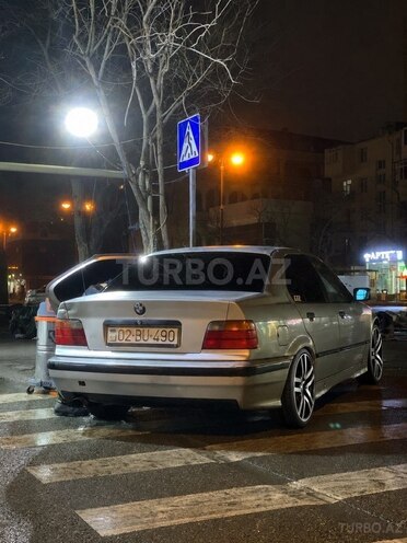 BMW 316-4