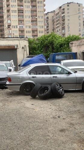 BMW 316-8