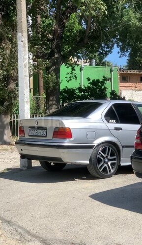 BMW 316-7