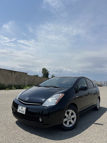 Toyota Prius-1