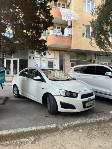 Chevrolet Aveo-2