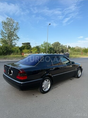 Mercedes C 200-3