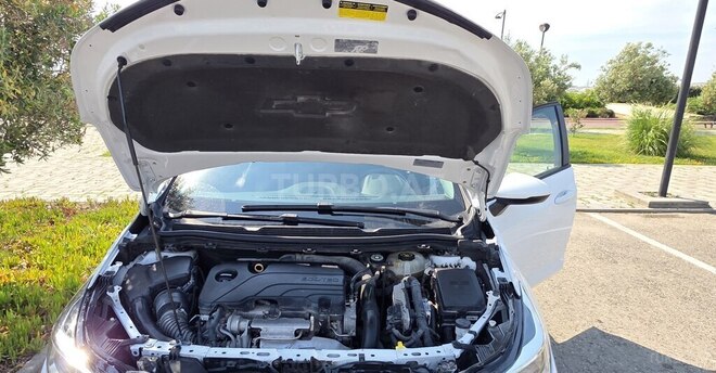 Chevrolet Cruze-2