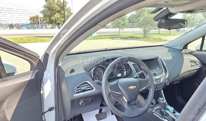 Chevrolet Cruze-3