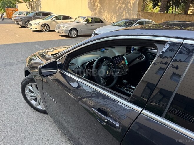 Chevrolet Malibu-11