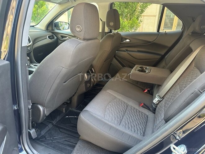 Chevrolet Equinox-12