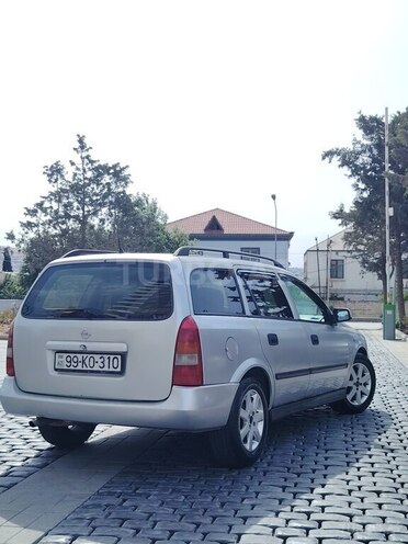 Opel Astra-3