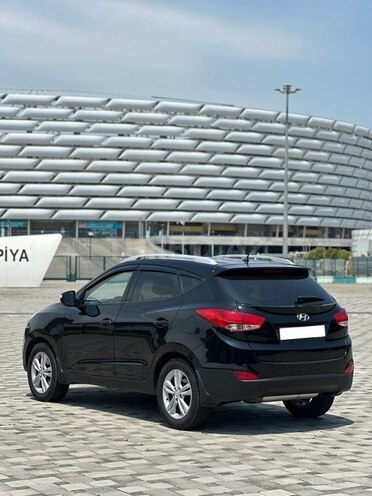 Hyundai ix35-8
