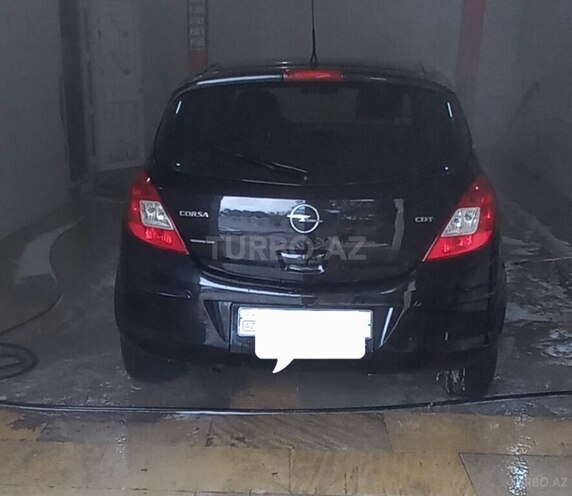 Opel Corsa-4