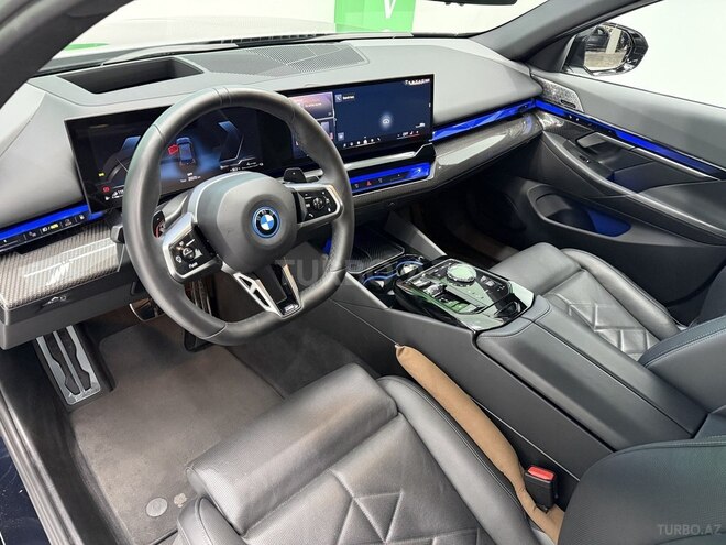 BMW 530e-8
