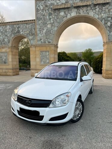 Opel Astra-8