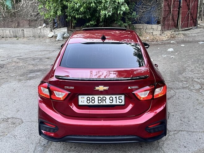 Chevrolet Cruze-11