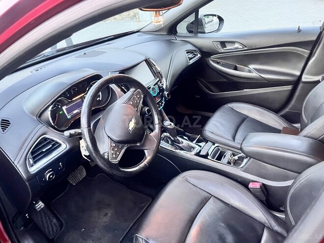Chevrolet Cruze-10