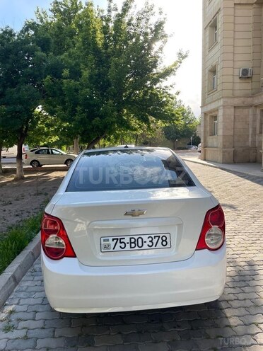 Chevrolet Aveo-4