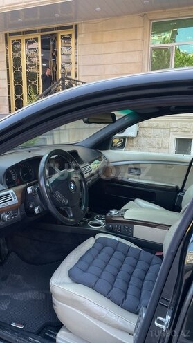 BMW 740-11