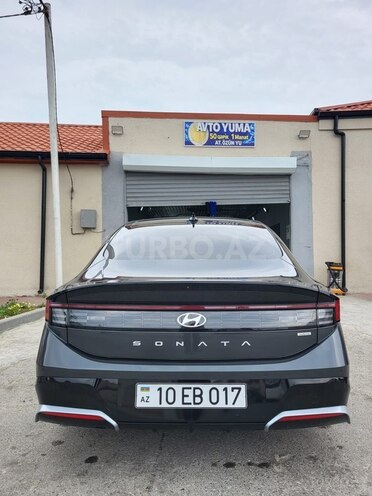 Hyundai Sonata-10